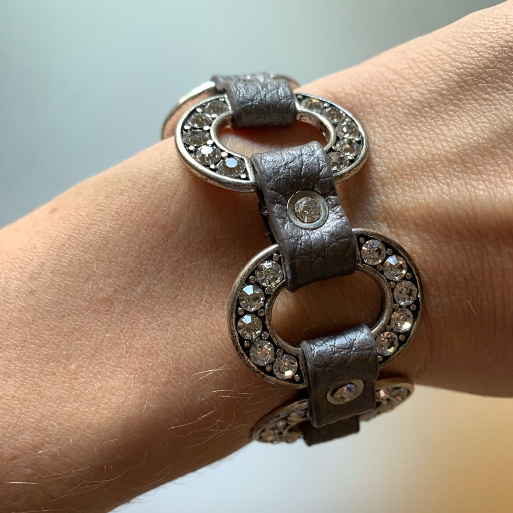 Premier Designs Silver Leather Snap Bracelet